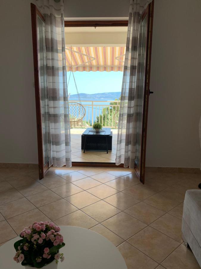 Apartamento Omis Relaxing Sea Lounge Marusici  Exterior foto